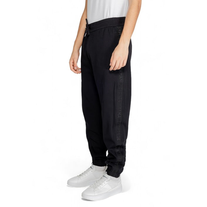 Armani Exchange Pantaloni Uomo black Abbigliamento Pantaloni by Armani Exchange | E-MODA